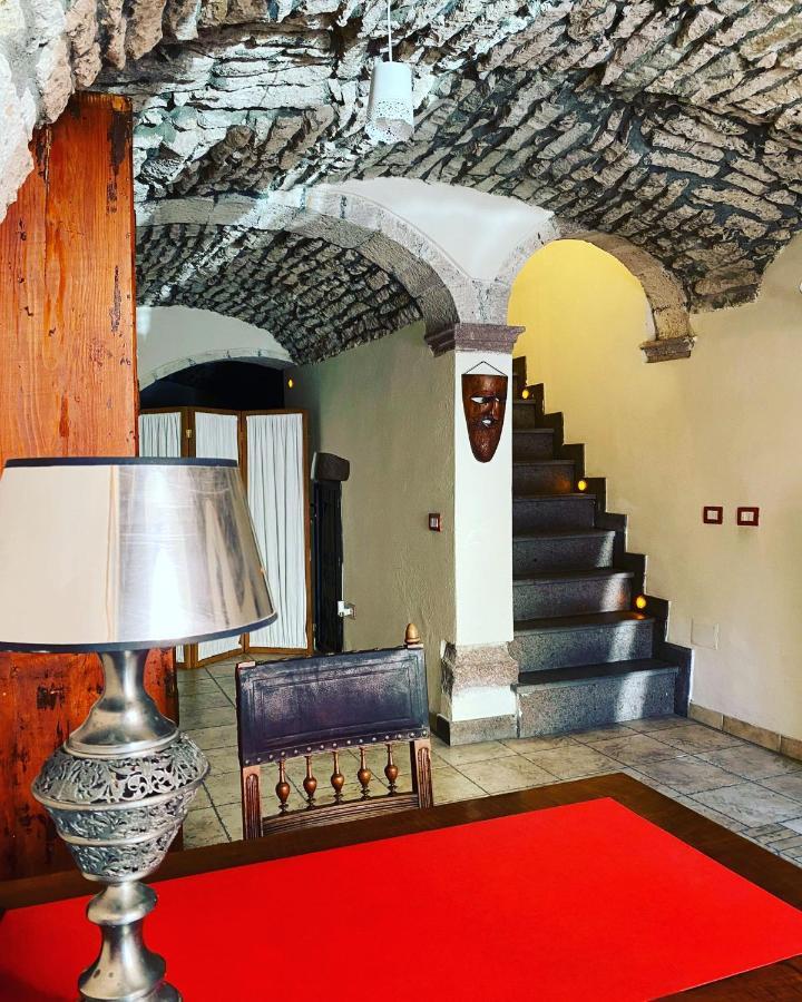 La Vecchia Torre Hotell Bosa Eksteriør bilde