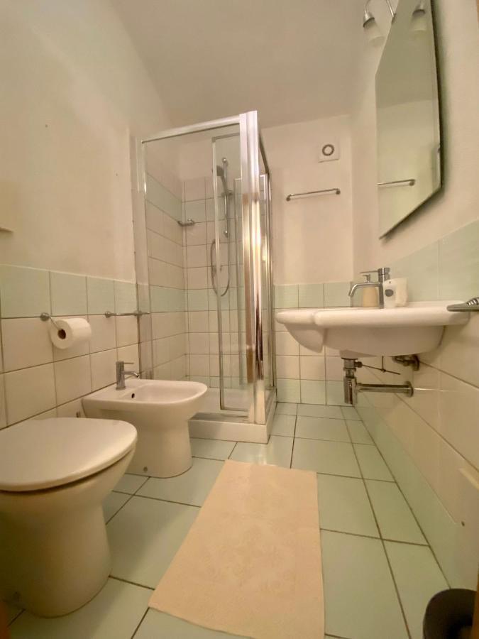 La Vecchia Torre Hotell Bosa Eksteriør bilde