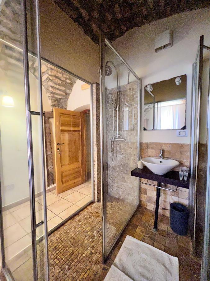 La Vecchia Torre Hotell Bosa Eksteriør bilde