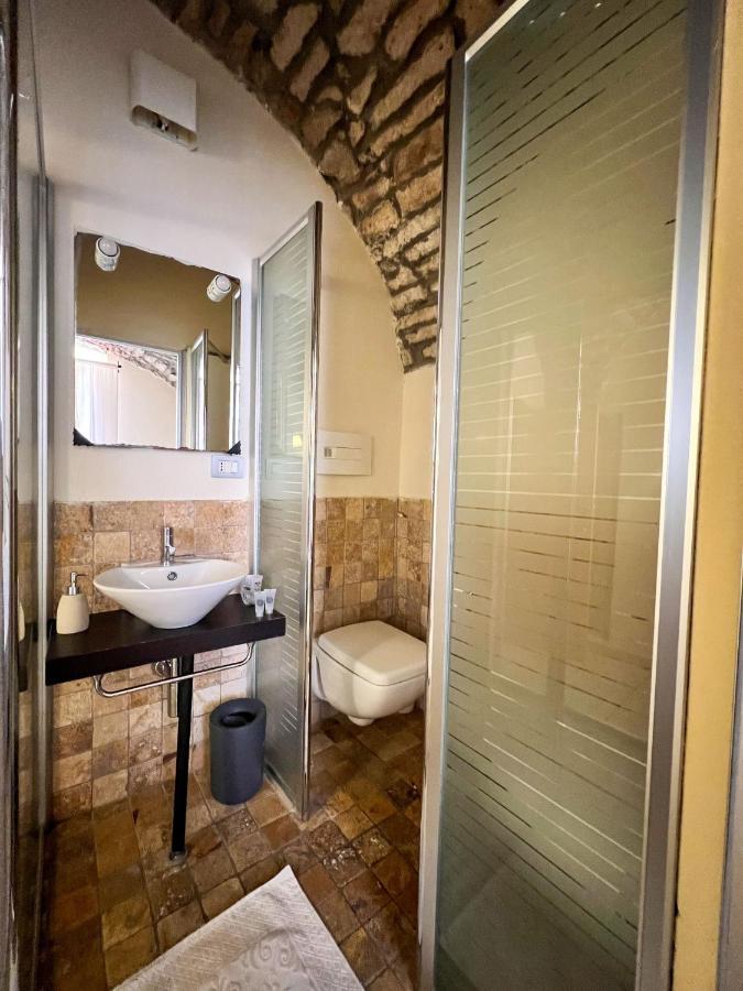 La Vecchia Torre Hotell Bosa Eksteriør bilde